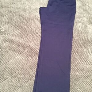Tommy Hilfiger Elegant Navy straight leg pants, size 18. 331